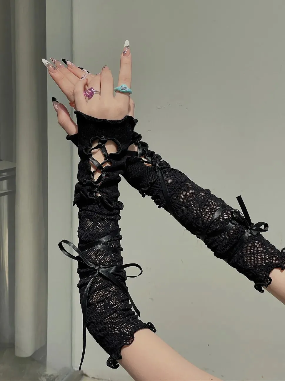 'New Age' Black Anime Lolita Fishnet Gloves