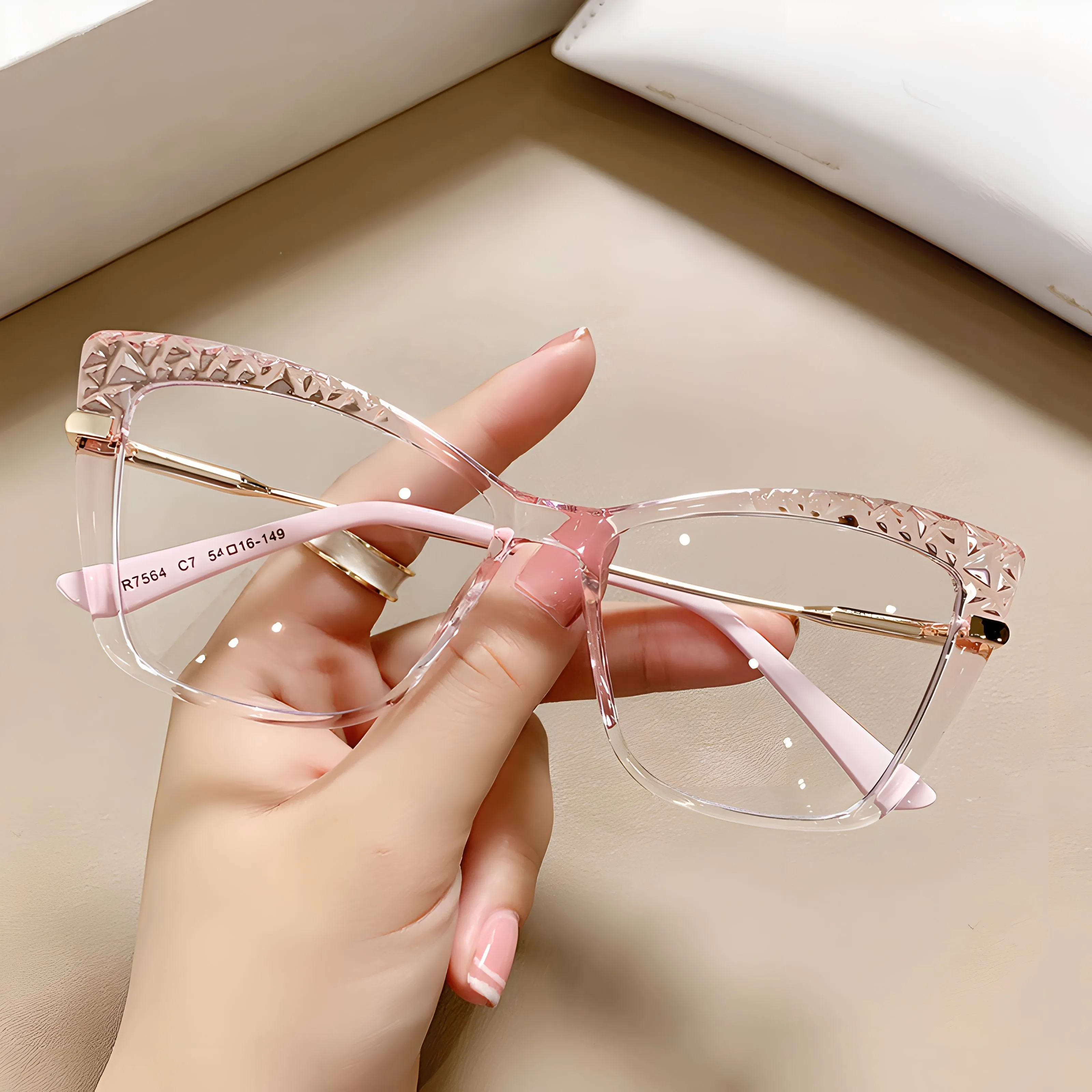 TXOME Daisy Cat Eye Glasses